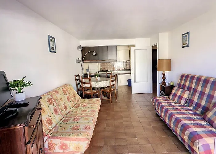 T2 Dans Avec Piscine Апартаменты